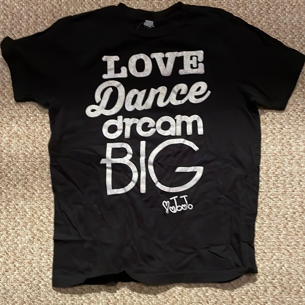 JoJo Siwa shirt